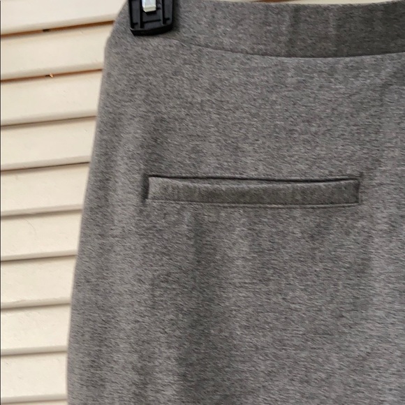 Halston Gray Pull-On Pants sz 12 - Picture 7 of 13